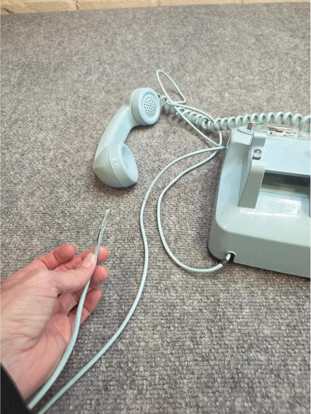Rare EXCELLENT VINTAGE WESTERN ELECTRIC CLASSIC TEAL ROTARY DIAL DESK PHONE READ - Picture 9 of 9